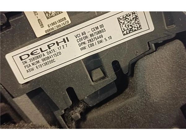 Volant Peugeot 2008 I 2017 98084115ZD, 98084115ZD  