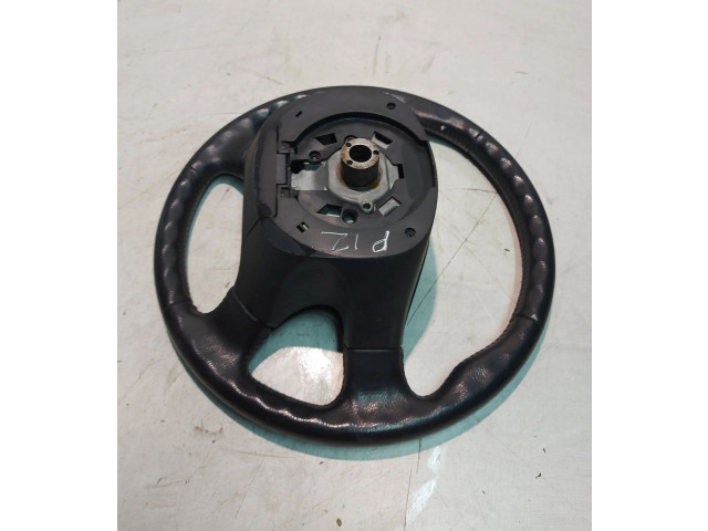 Volant Nissan Primera 2004   