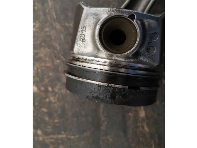 Поршень (поршни) RU13, 03L105401A   Volkswagen Golf VII