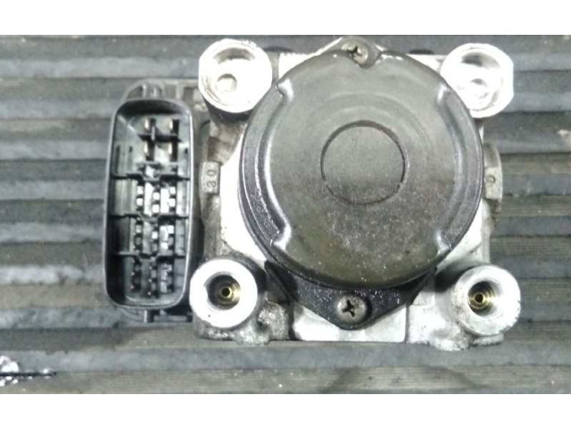 Jednotka ABS 4451042070, 1338000010   Toyota RAV 4 (XA10) 2001