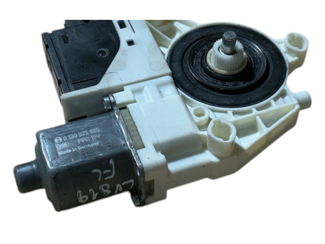 Передний двигатель механизма для подъема окон 0130822665, C44132102   Fiat 500X