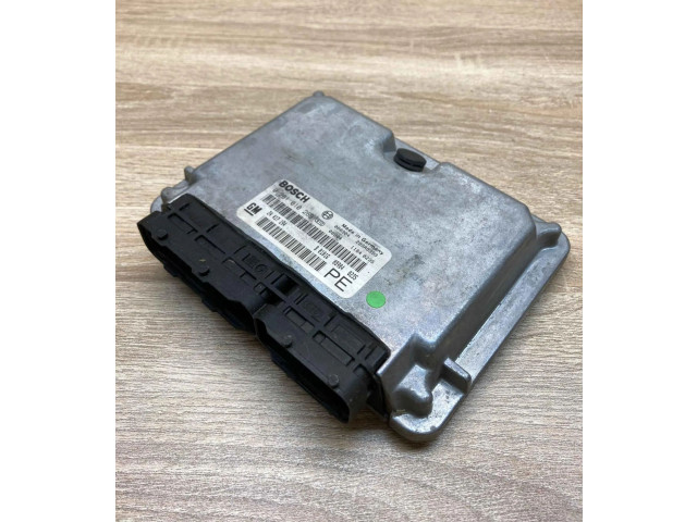 Řídící jednotka 24417194, 0281010269Used   Opel Vectra B 1996