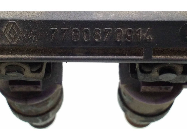 Топливная рампа 7700870914, 873774   Renault Twingo I  
