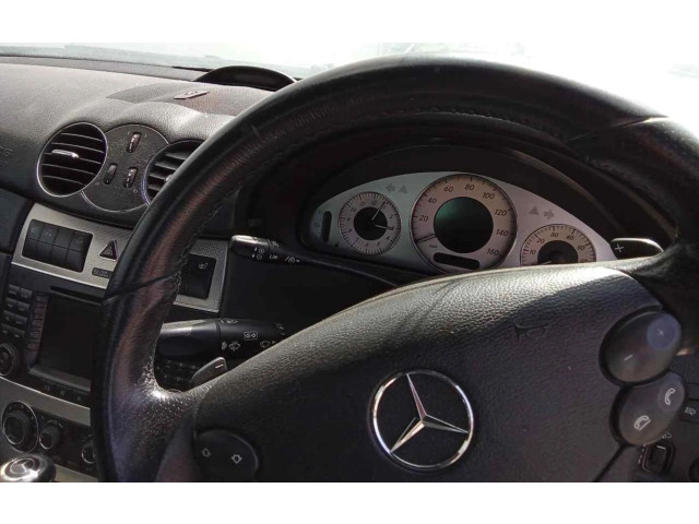 Přístrojová deska  Mercedes-Benz CLK A209 C209    