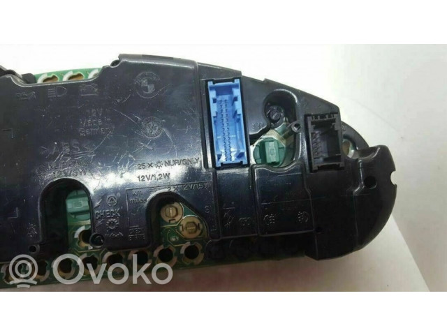 Přístrojová deska  BMW 3 E36 1991 110008463107, 8364380  