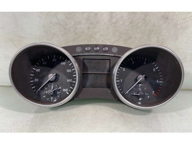 Přístrojová deska  Mercedes-Benz ML W164 2009 A1645407048, A2c53337586  
