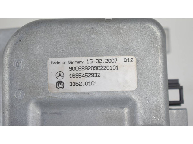 Řídící jednotka A2661538379   Mercedes-Benz B W245 2006