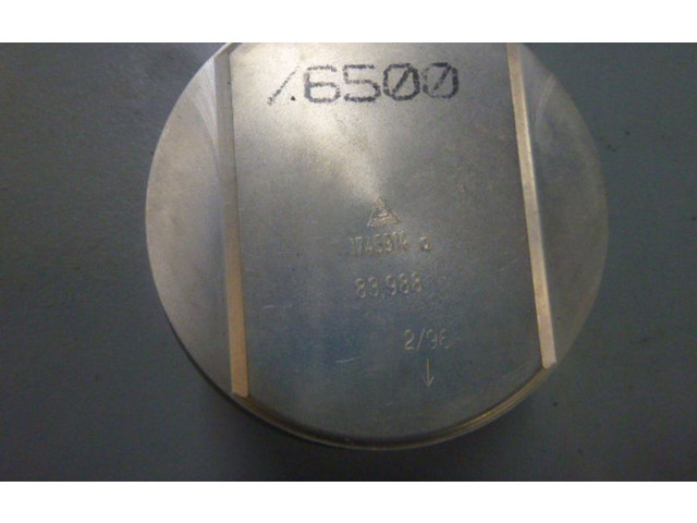  Поршень M62-B35   BMW 5 E39  
