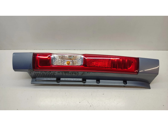 Задний фонарь левый сзади 93857722, 265A60118R    Renault Trafic II (X83)   2002-2014 года