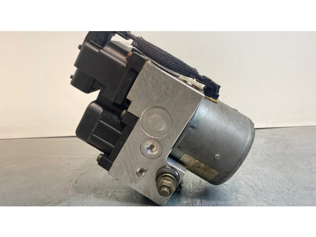 Блок АБС 27534FE040, 11000041470   Subaru  Impreza II  2001-2002 года