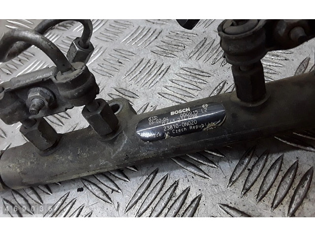 Vstřikovací lišta 0445214098   Toyota Yaris     