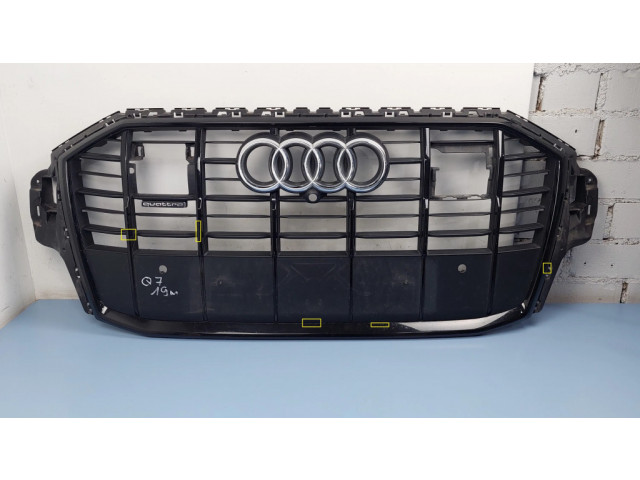 Верхняя решётка Audi Q7 4M 2015- года 4M0853651AJ, 4M0853651AGVMZ      