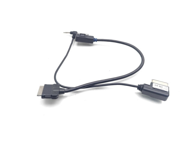 Разъем iPod 5W0035554B, 7P6035443   Volkswagen Touareg II