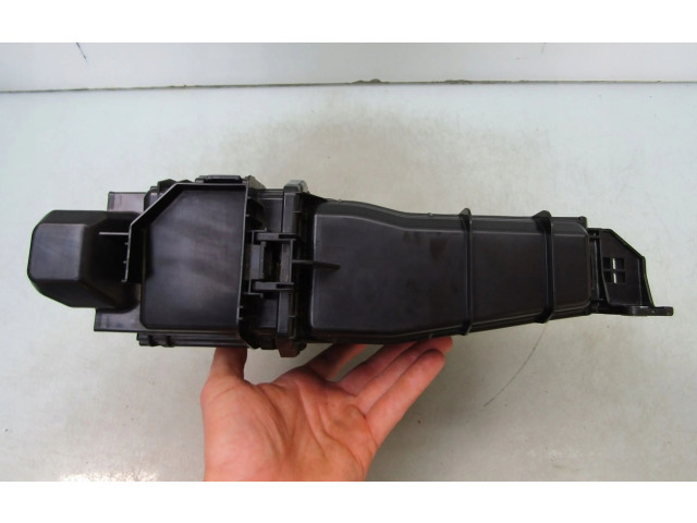   Pojistková skříňka KR9R66767   Mazda CX-60 2023