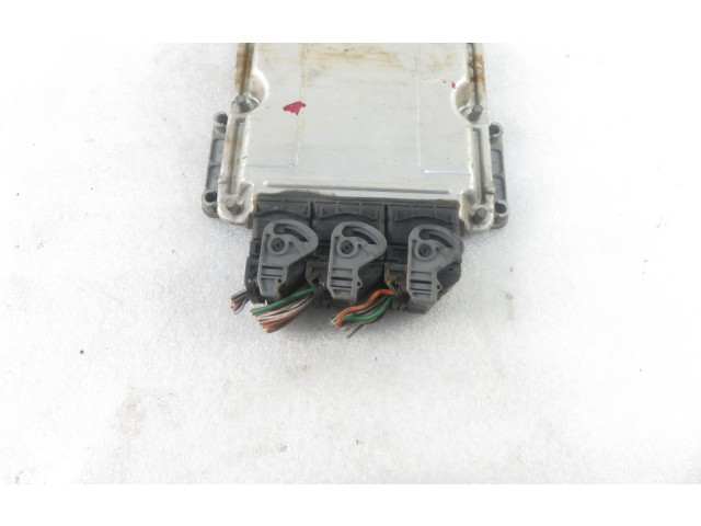 Řídící jednotka 8200118526, 8200051608   Nissan Primastar 2003