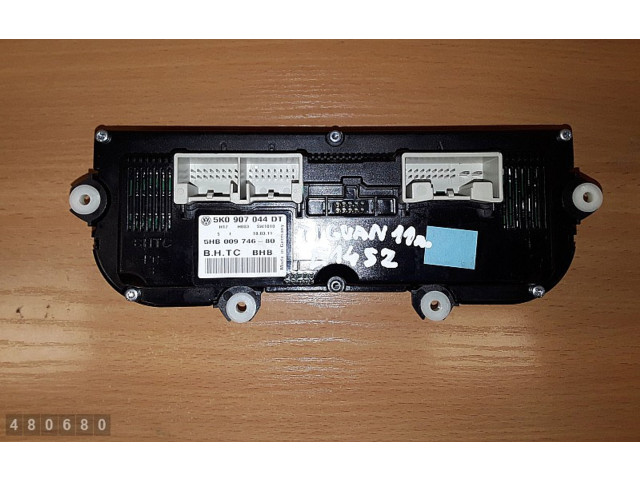 Блок управления климат-контролем 5K0907044DT   Volkswagen Tiguan
