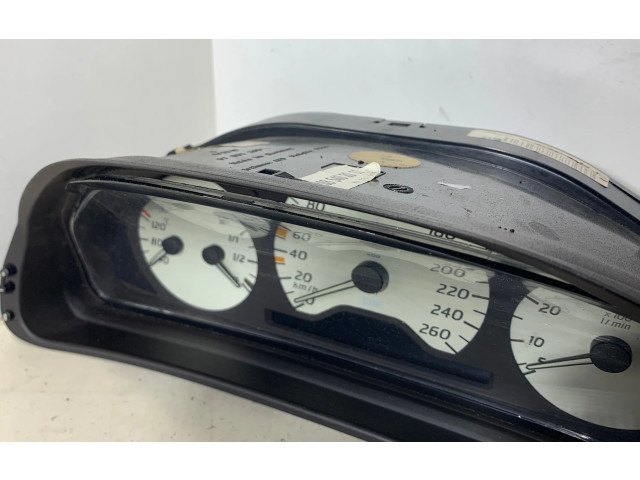 Přístrojová deska  Mercedes-Benz CLK A208 C208 1998 2085403011, 84570307  