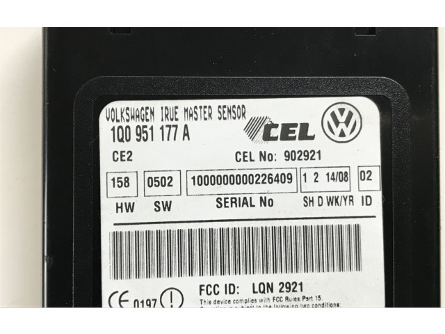 Блок управления 1Q0951177A   Volkswagen Eos