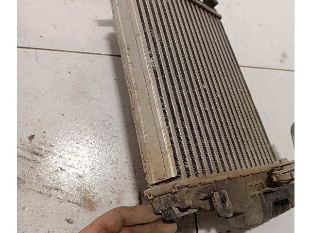 Интеркулер  P9806562180, T954132   Toyota Proace 