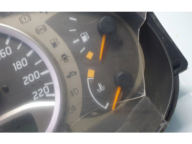 Přístrojová deska  Nissan Almera Tino 2001 BU010, 0212057  