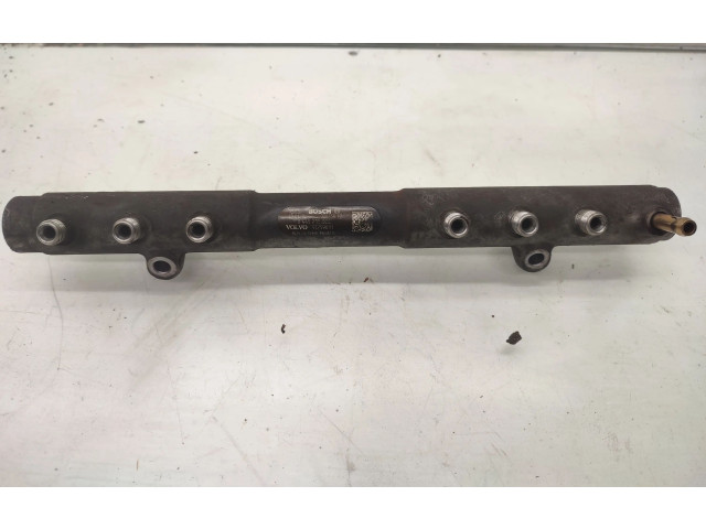 Vstřikovací lišta 04465215023, 31259011   Volvo XC90     