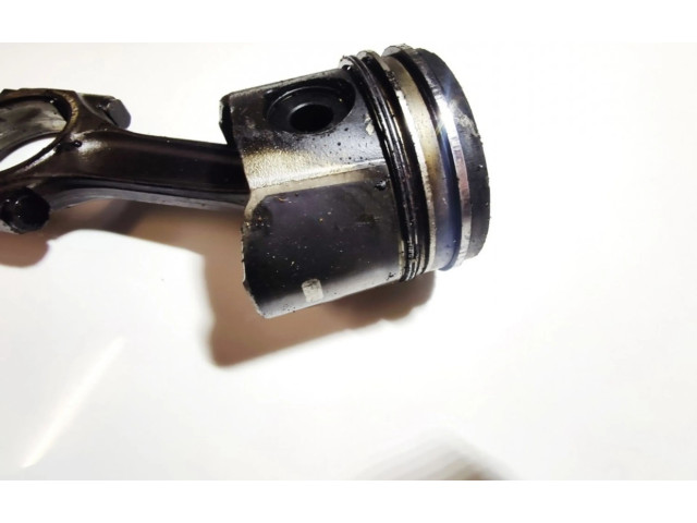 Píst    Peugeot Expert     