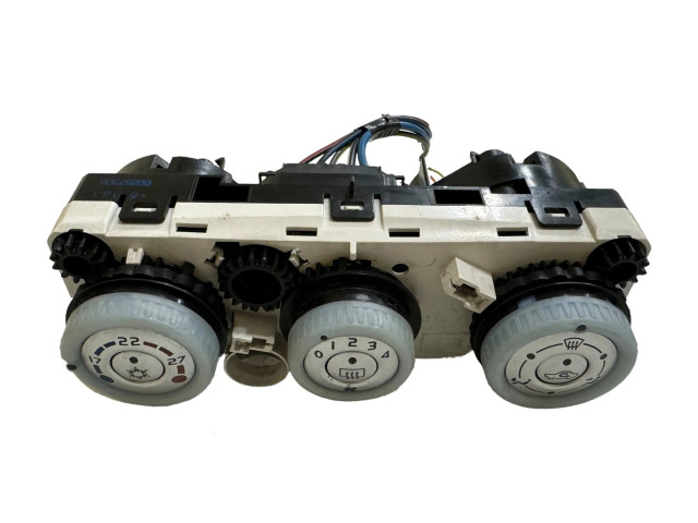 Блок управления климат-контролем PMN164569U, 69660002   Mitsubishi Colt