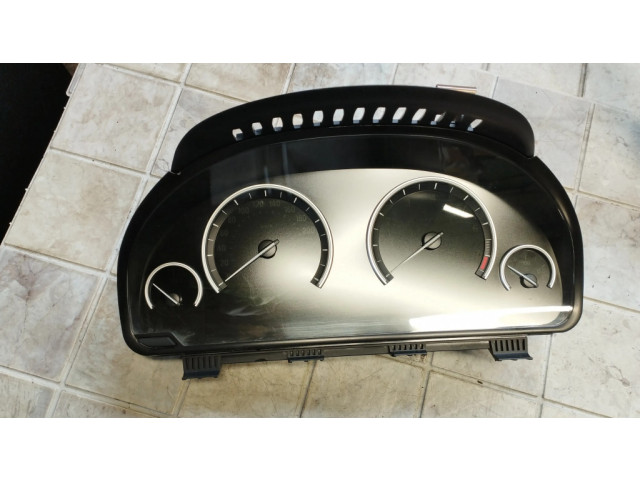 Přístrojová deska  BMW 5 GT F07 2011 0263689117, 925556601  