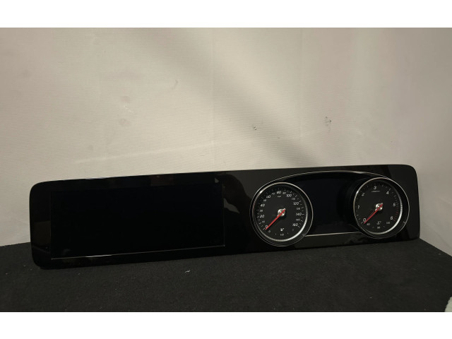 Přístrojová deska  Mercedes-Benz E W213 2018 a2135404467  