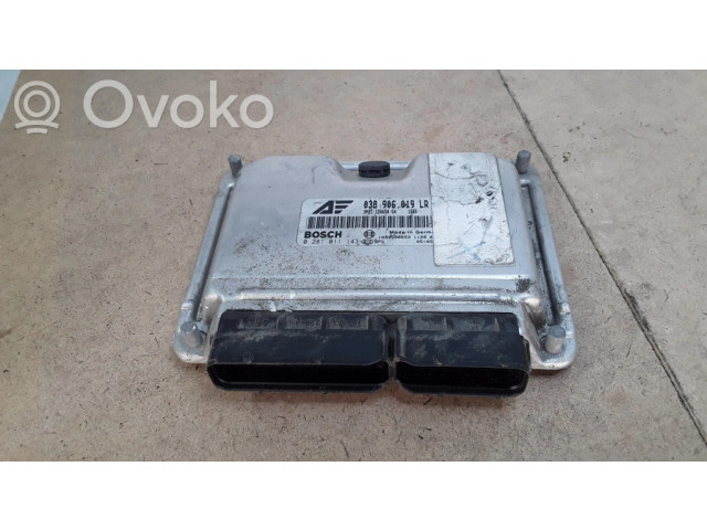 Блок управления двигателя 0281011143, 038906019LR   Ford Galaxy