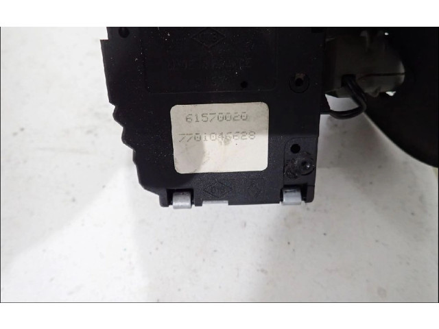 Ручка стеклоочистителей 7701046628   Renault Twingo I