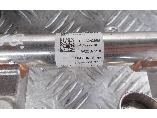 Vstřikovací lišta 0261545153, P32324298   Volvo XC40    B3154T5 