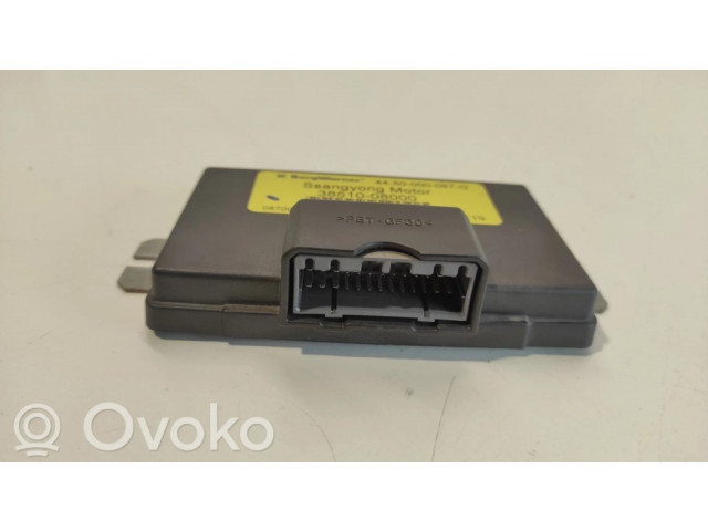 Блок управления коробкой передач 3851008000, 4450000087G   SsangYong Rexton