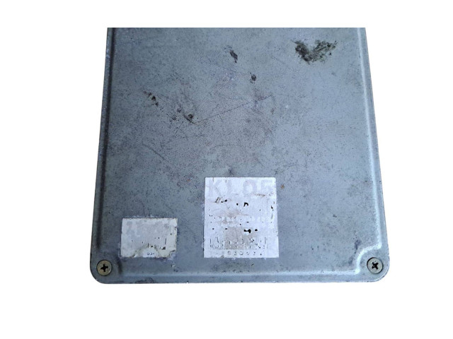 Блок управления двигателя KL0518881C   Mazda 626