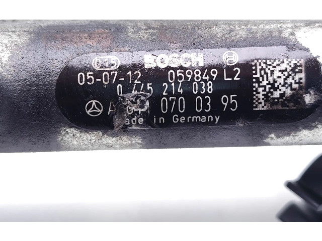 Vstřikovací lišta A6110700395, 0445214038   Mercedes-Benz E AMG W211    OM646.951 