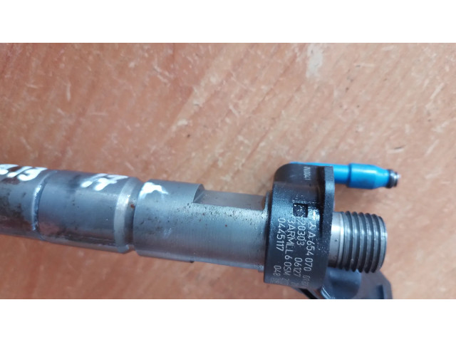 Vstřikovač A6540704301, 0445010736   Mercedes-Benz E W213  pro naftový motor 2.2  