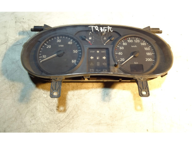 Панель приборов P8200252449A   Renault Trafic II (X83)       