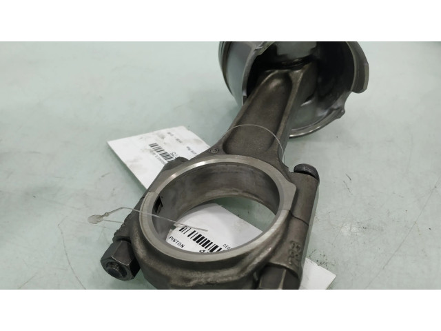 Píst 085190   Citroen C4 I  pro naftový motor 2.0  
