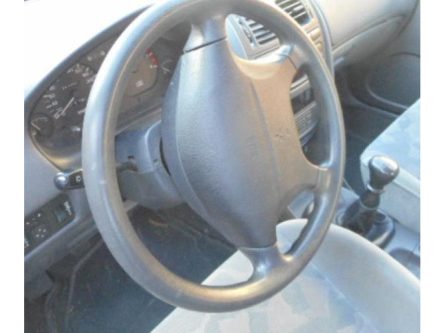 Zpětné zrcátko  Mitsubishi Carisma 1997  NT  