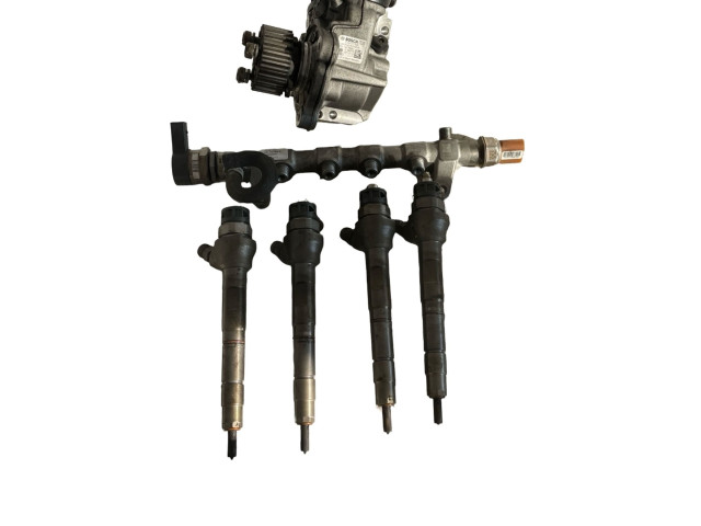 Топливная рампа 03L130755AC, 0445010529   Audi A6 S6 C7 4G  