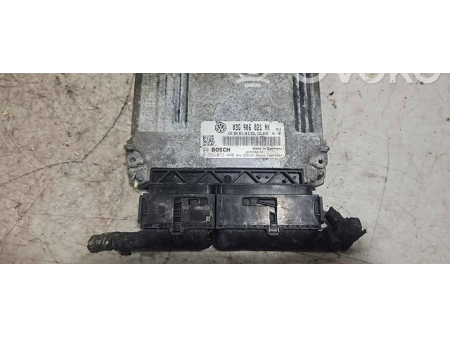 Řídící jednotka 03G906021NK, 03G906021AB   Volkswagen PASSAT B6 2008