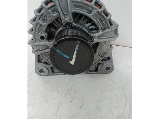 Генератор 231002175R   Renault Sandero I      