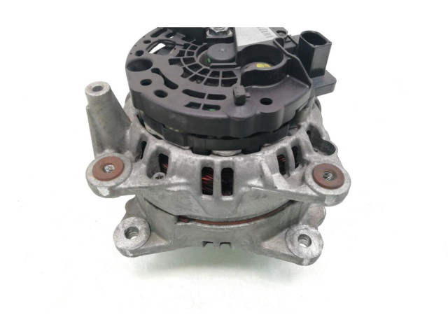 Генератор 028903031   Volkswagen PASSAT      