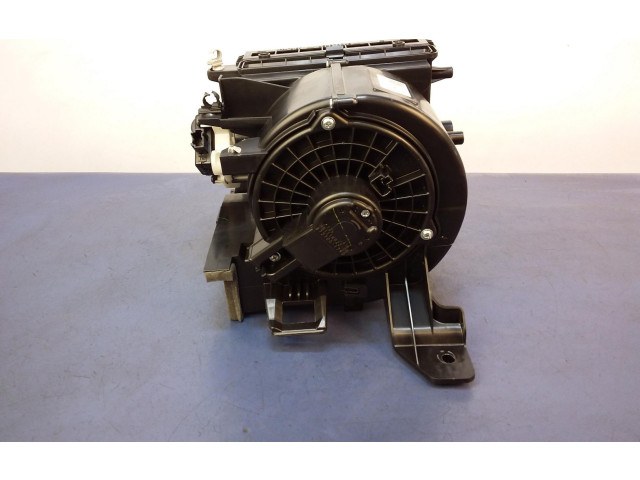 Вентилятор печки    HB111KR22, HB111KR22   Mazda CX-3