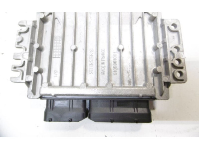 Pojistková skříňka Блок управления двигателем ECU 1214-7542310-0, 1214-7542310-0   Mini One - Cooper R50 - 53 2002
