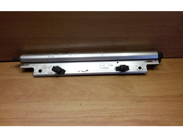 Vstřikovací lišta 9146264   Volvo S40, V40  pro benzínový motor 2.0  