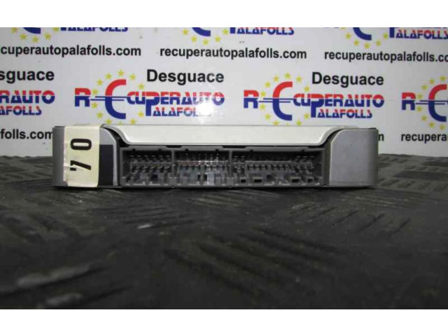 Řídící jednotka 8966105040   Toyota Carina T190 