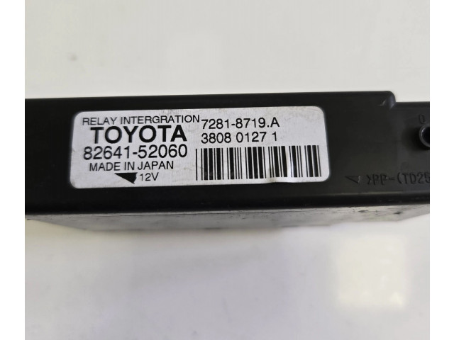 Блок управления 8264152060   Toyota Yaris