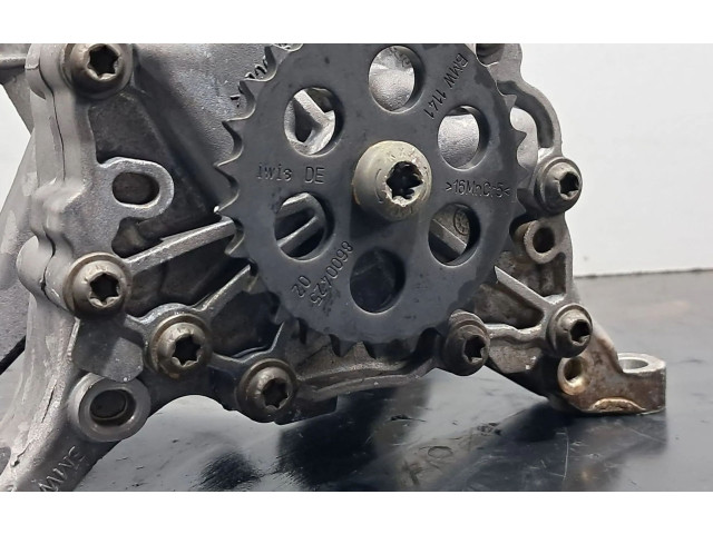 Масляный насос  B38 K15 A 11417637217, 11418513665  BMW i8 