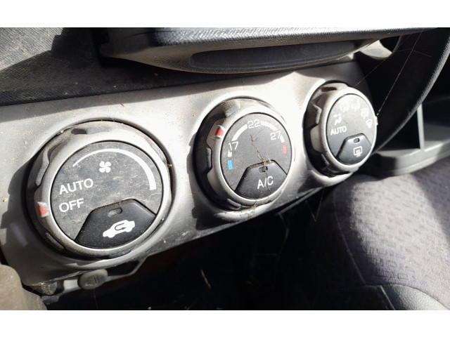 Блок управления климат-контролем    Honda CR-V